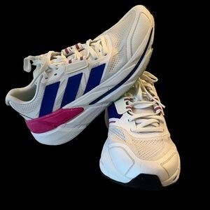 Adidas men’s 9.5 W 11wide Adistar CS running shoes